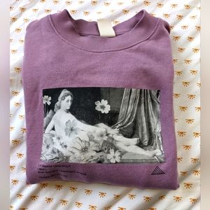 Uniqlo Louvre Sweatshirt Extra Small